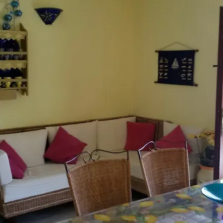 With 2 Bedrooms In San Teodoro, With Furnished Terrace * San Teodoro (Sardinia)