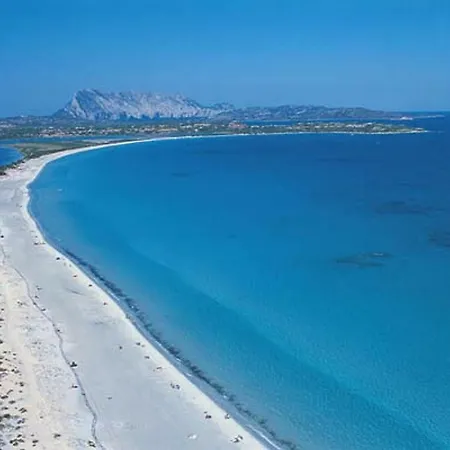 Apartment With 2 Bedrooms In San Teodoro, With Furnished Terrace *