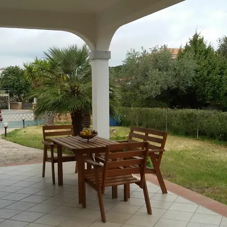 Apartment With 2 Bedrooms In San Teodoro, With Furnished Terrace *