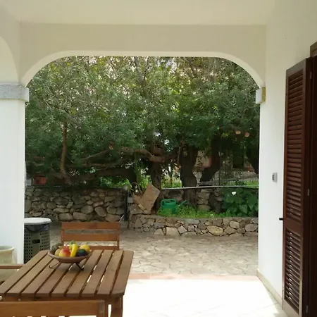 With 2 Bedrooms In San Teodoro, With Furnished Terrace * San Teodoro (Sardinia)